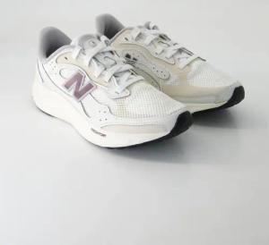New Balance Schuhe - Maristt4 Textil und Synthetik (Weiß, Gr. 43)
