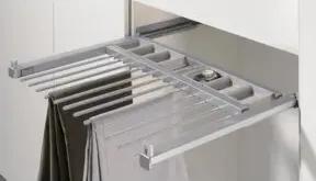 Hettich Ausziehbarer Hosenhalter Amari, silber, 700 - 800 mm