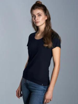 Trigema T-Shirt "TRIGEMA Rundhalsshirt aus Viskose", (1 tlg.)