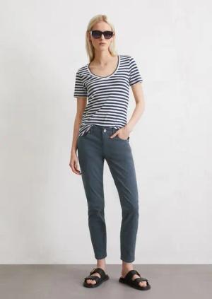 Hose Model Lulea slim cropped