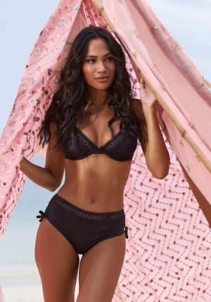 s.Oliver Bügel-Bikini-Top "Aiko", mit Häkeloptik