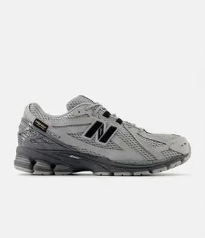 New Balance Sneaker -