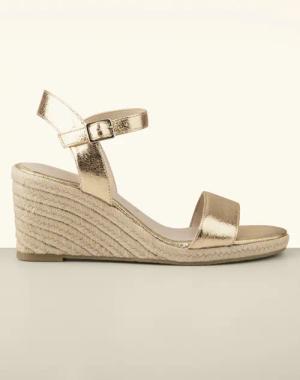 Winnie Wedges in Hellgold