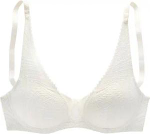 s.Oliver Schalen-BH Clemence mit modischer Spitze in High-Apex Schnittform, Dessous