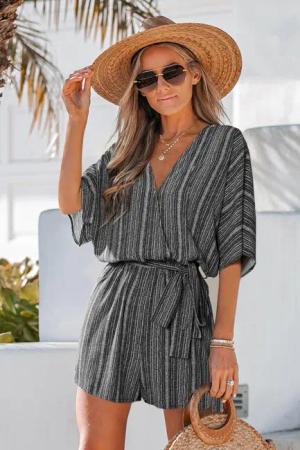 Boho Gestreifter Wickel-Strampler