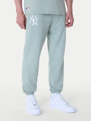 New Era Jogginghose New York Yankees MLB League Essential Paste 60596182 Grün Regular Fit