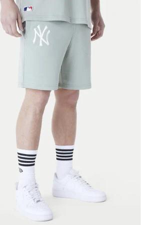 New Era Sportshorts New York Yankees MLB League Essentials 60596184 Grün Regular Fit