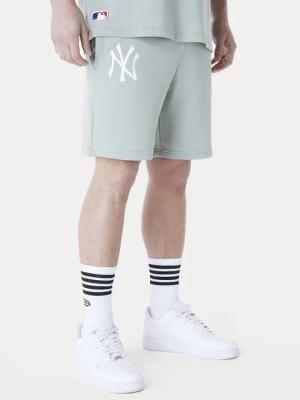 New Era Sportshorts New York Yankees MLB League Essentials 60596184 Grün Regular Fit