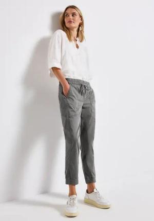 Street One Frauen Hose im Loose Fit in Grau, Gr: 42