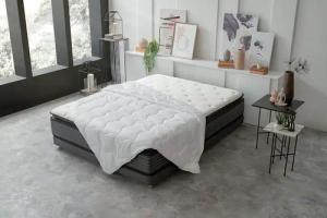 Yatas Bedding Microfaserbettdecke "Handy, Bettdecke 135x200, 200x200 cm & weiteren Größen", normal, (1 St.), Sommer, Herbst, allergiker geeignet (Hausstauballergiker)