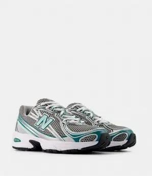 New Balance  Sneaker -