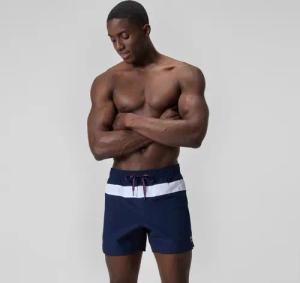Jetstream Gestreifte Badeshorts 40 cm in Colourblock-Optik Marineblau/Weiß für Herren