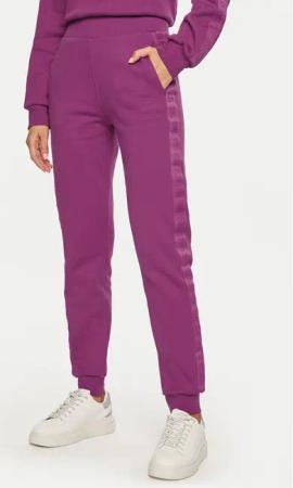 Guess Damenhose V4BB00 KC5O0 Violett Regular Fit