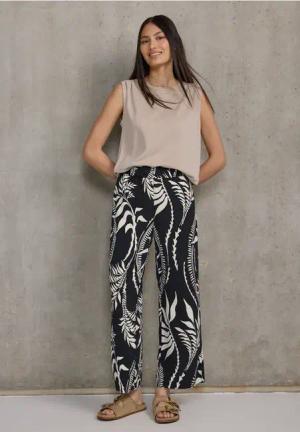 Street One Studio Frauen Gemusterte Culotte in Schwarz, Gr: 32