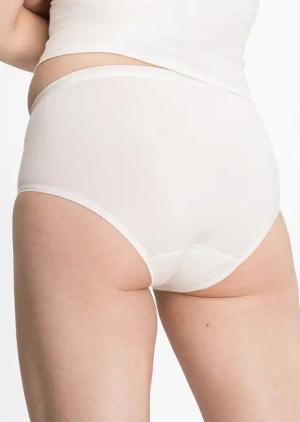 Trageangenehmer Slip mit Bambusfaser - cremeweiß - Gr. 42 von Goldner Fashion