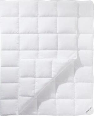 Schlafgut Microfaserbettdecke "Pure", normal, (1 St.), Bettdecke in 135x200 cm und weiteren Größen, für Sommer oder Winter