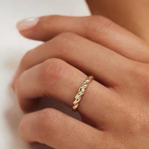 Isabel Bernard Ring - Rivoli Laurance 585 Gold Ring - Gr. 52 - in Gold - für Damen