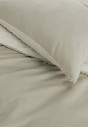 hessnatur Satin Wende Bettwäsche Set aus Bio-Baumwolle - grün - Größe 155x220 / 80x80 cm