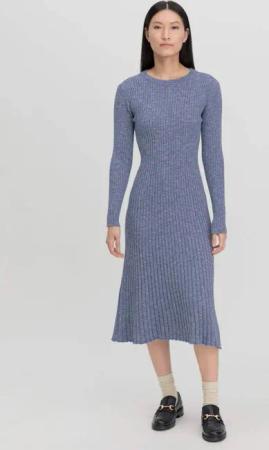hessnatur Damen Strickkleid Midi Slim aus Bio-Baumwolle - blau - Größe 36