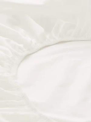 hessnatur Satin Spannbettlaken aus Bio-Baumwolle - weiß - Größe 180x200 cm