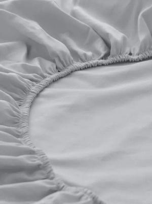 hessnatur Satin Spannbettlaken aus Bio-Baumwolle - grau - Größe 140-160x200 cm