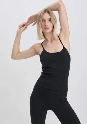 hessnatur Loungewear Top Fitted ACTIVE COMFORT aus Bio-Baumwolle - schwarz - Größe 34