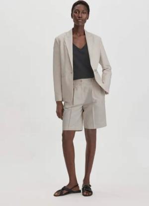 hessnatur Damen Bermuda Relaxed aus Leinen mit reiner Bio-Baumwolle - beige - Größe 48