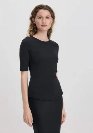 hessnatur Damen Softrib Shirt Fitted aus Bio-Baumwolle und TENCEL™ Modal - schwarz - Größe 46