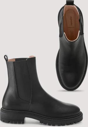 hessnatur Damen Chelsea Boots aus chromfrei gegerbtem Glatt-Leder - schwarz - Größe 36
