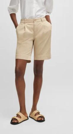 BOSS ORANGE Chinoshorts "Taggie Premium Damenmode", mit BOSS Schriftzug