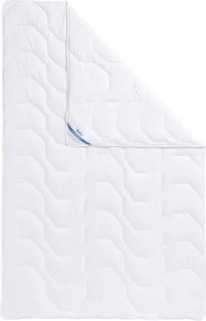 Beco Kunstfaserbettdecke "Antibac", leicht, Füllung 100% Polyester, Bezug Microfaser, (1 St.), Ideal für Hausstauballergiker und Personen mit hohen Hygieneansprüchen