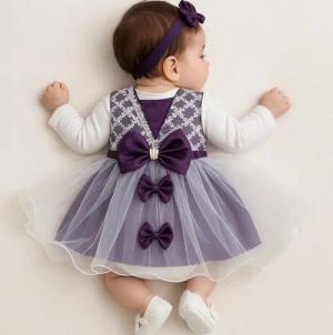 Lorey Medtec Neugeborenen-Geschenkset Mädchen Outfit Kleinkind, 4er Set, Body + Kleid + Schuhe + Stirnband