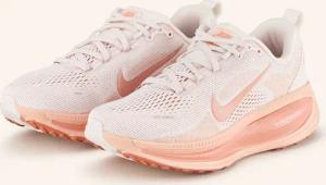 Nike Laufschuhe VOMERO 18