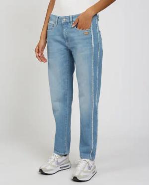 GANG Boyfriend-Jeans "94NADIA", mit seitlichen Fransenstreifen