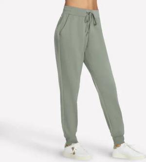 Skechers Jogginghose "SKECHLUXE ELEVATE JOGGER", (1 tlg.)