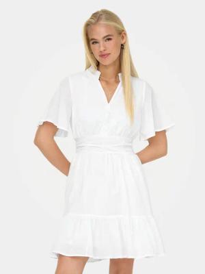 ONLY Kleid für den Alltag Rarkel 15363615 Weiß Regular Fit