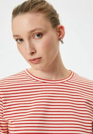 Koton T-Shirt Kurzärmelig Rundhalsausschnitt Tshirt