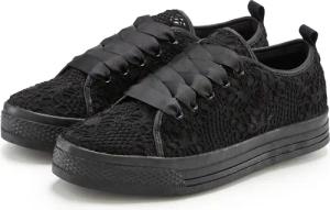 LASCANA Sneaker mit leichter Plateausohle und