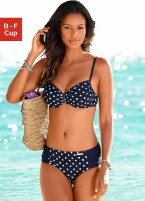 LASCANA Bügel-Bikini mit Zier-Accessoires