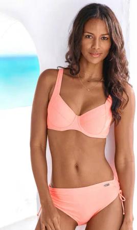 LASCANA Bügel-Bikini mit seitlich geraffter Bikinihose