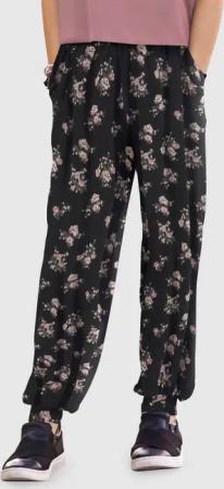 KIDSWORLD Haremshose Viskosehose mit Blumen-Allover in
