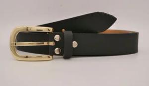 AnnaMatoni Ledergürtel mit goldener Schließe