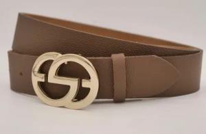 AnnaMatoni Ledergürtel mit goldener Schließe