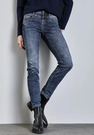 STREET ONE Slim-fit-Jeans Style YORK im