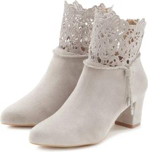 LASCANA Stiefelette mit elegantem Spitzenbesatz, Stiefel,