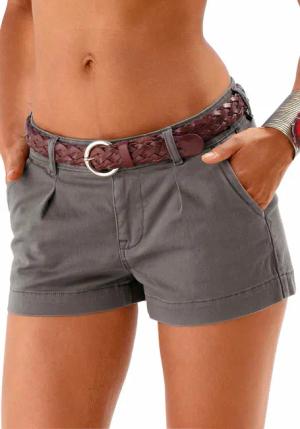 LASCANA Shorts aus Baumwollstretch mit Taschen,