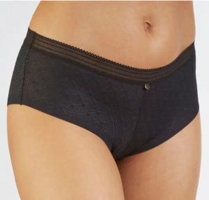 LASCANA Panty aus Spitze in moderner
