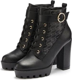 LASCANA Stiefelette mit Blockabsatz & raffinierter