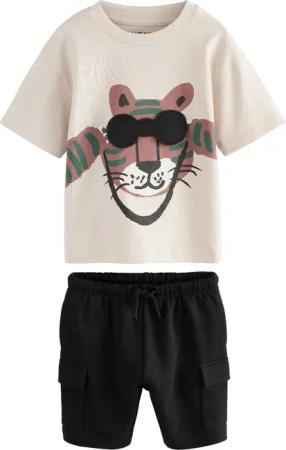 Next T-Shirt & Shorts T-Shirt und