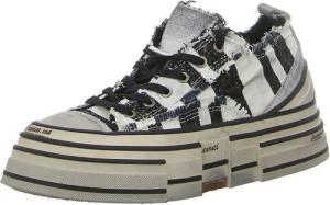 Rebecca White Sneaker